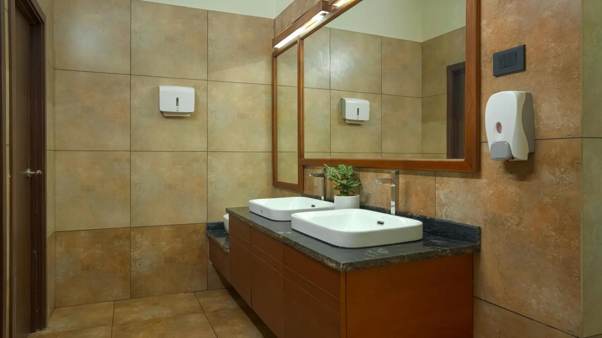 Maram Resort Mamalakandam